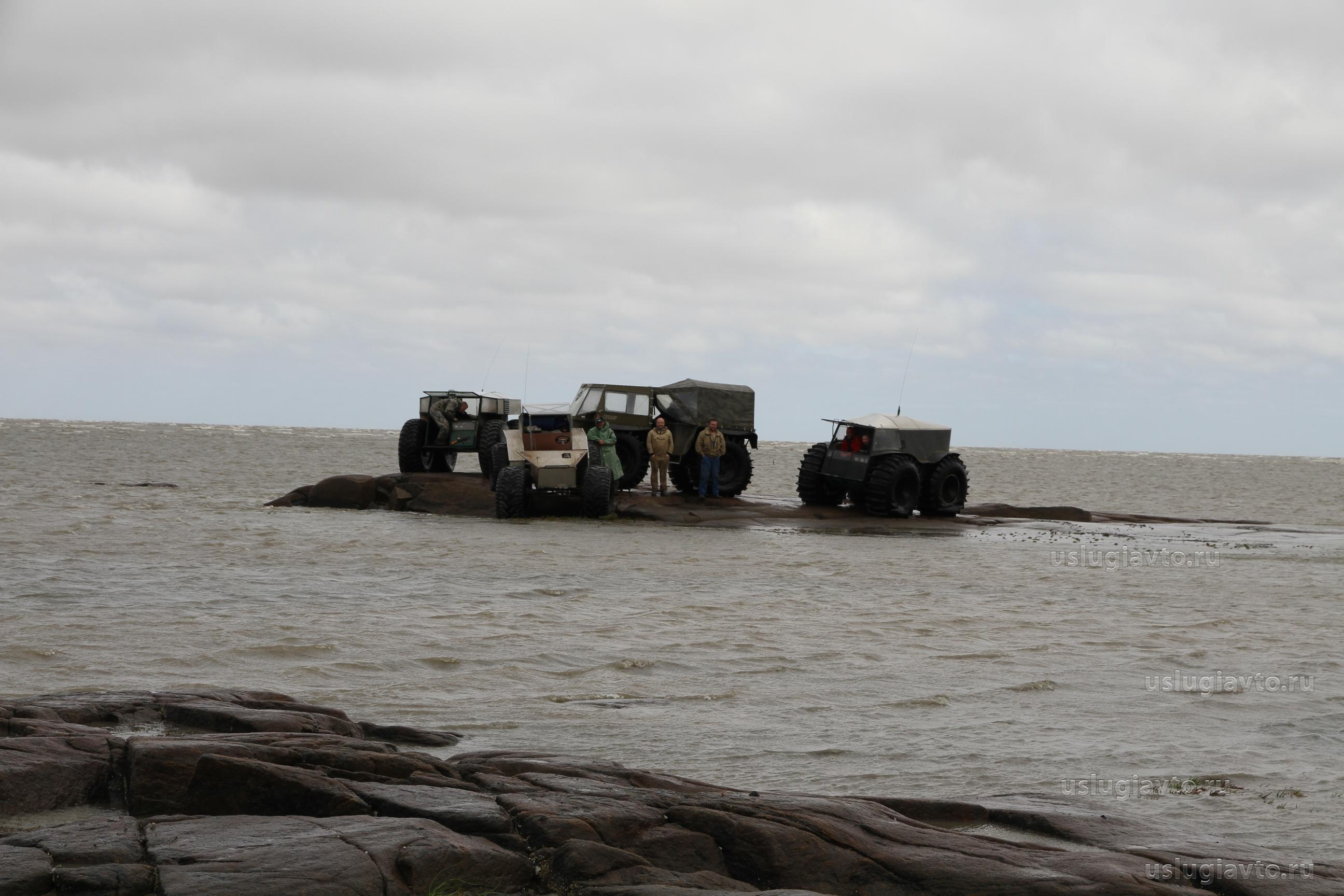 вездеходы в белом море